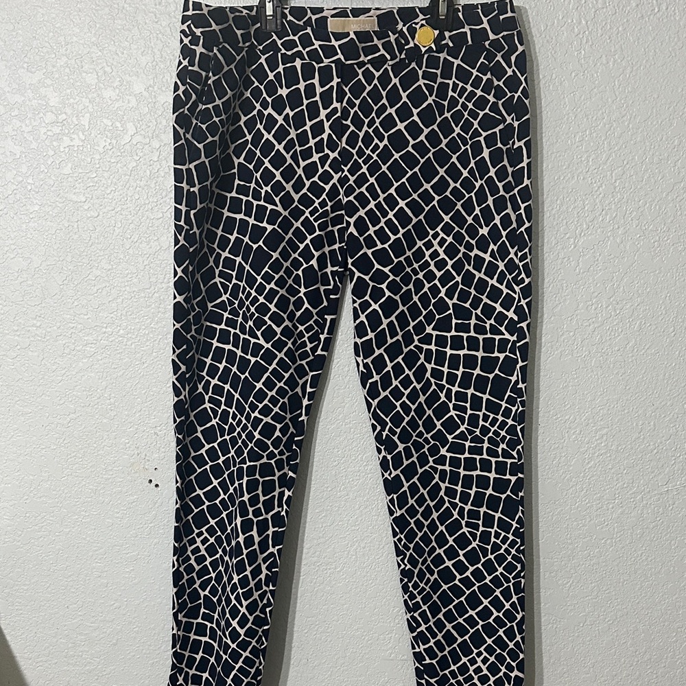 Michael Kors Women Navy white Geometric abstract Print Pants Gold Button‎ S10